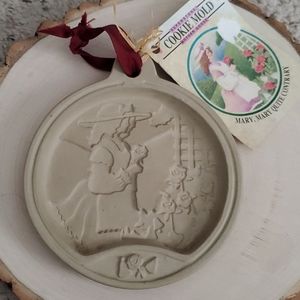 Superstone Cookie Mold Mother Goose 1993